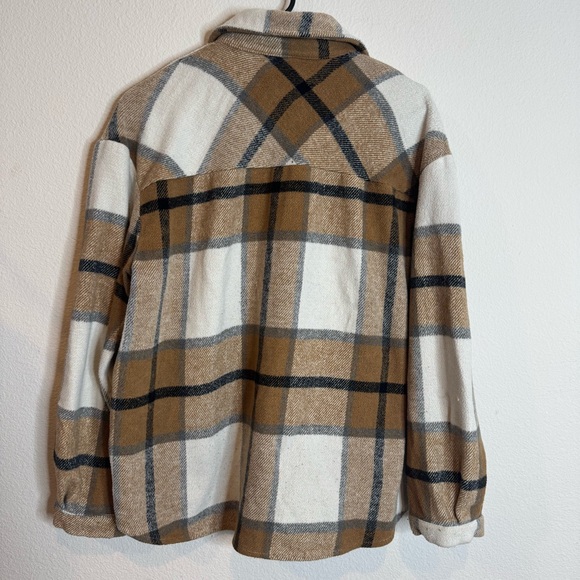 Miss Me brown plaid thick button fleece jacket size medium - Picture 2 of 6